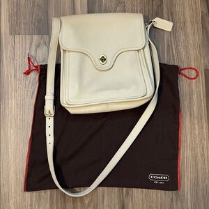 Coach Vintage Leather Shelton Bone Spring 93 Shoulder Crossbody Bag and Dustbag